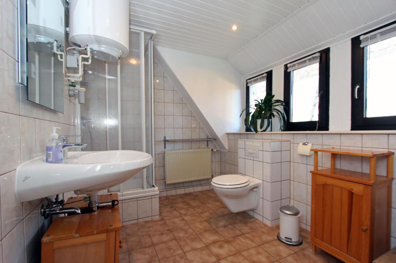Bruecke Im Reethus Apartment Prerow Exterior foto